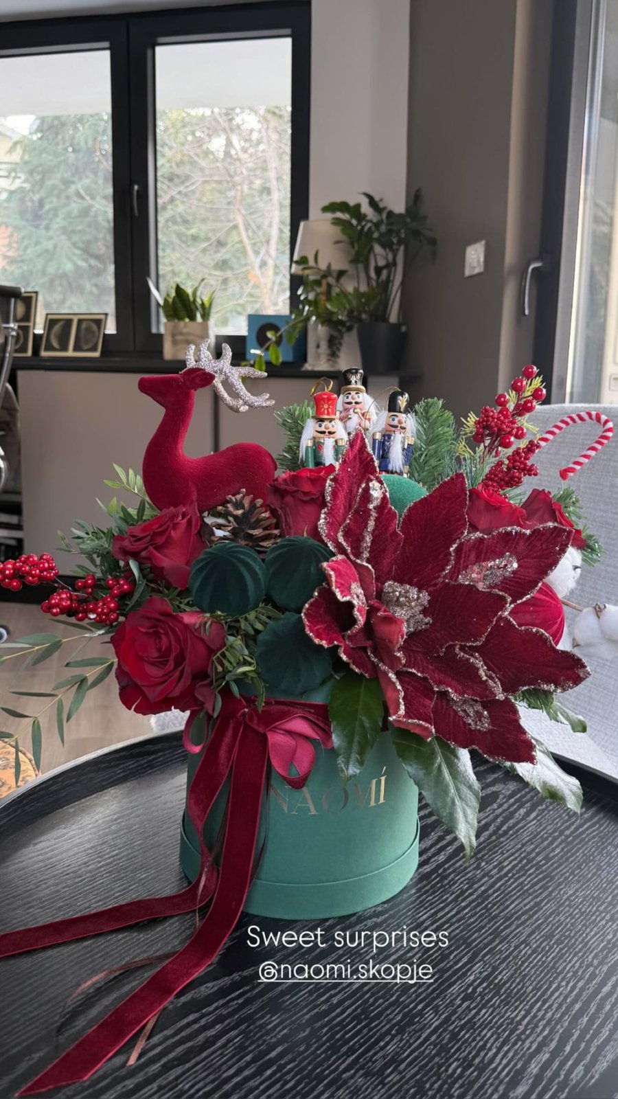 Sweet surprises box